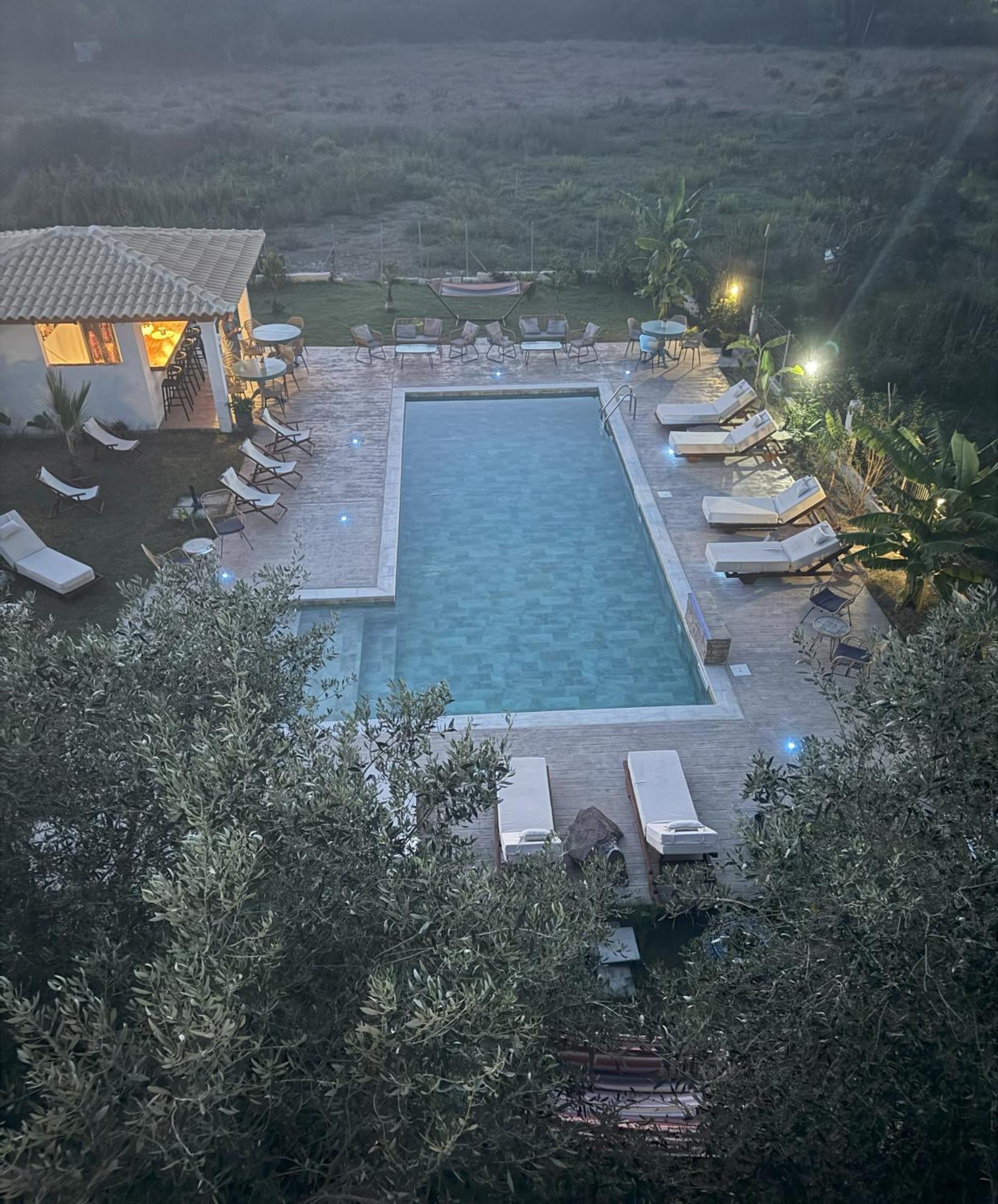 Апарт отель Kapetanios Luxury Агиос-Георгиос Экстерьер фото